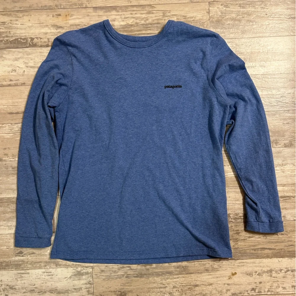 Patagonia Heather Blue Crew Neck Shirt - Picture 2 of 7